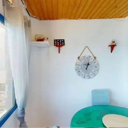 La Casa Con Terraza Privada Sobre El Mar Ferienhaus