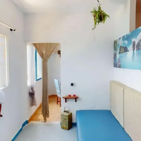 Vakantiehuis La Casa Con Terraza Privada Sobre El Mar *