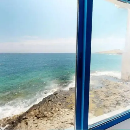 Vakantiehuis La Casa Con Terraza Privada Sobre El Mar *